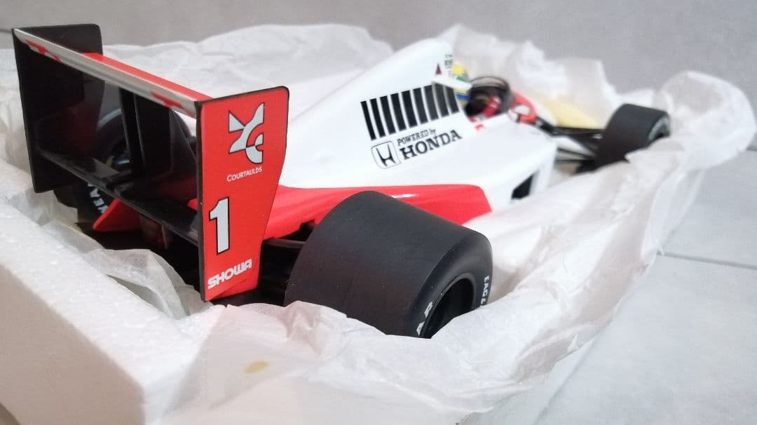 MINICHAMPS アイルトンセナ マクラーレン ホンダMP4/6 1991