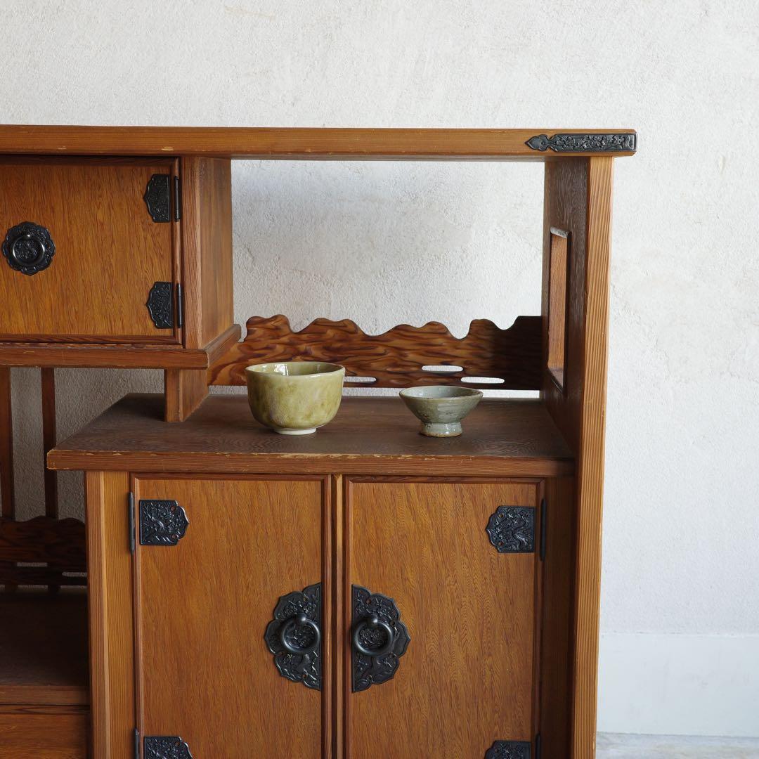 値下げしました！屋久杉の茶箪笥　茶棚　飾り棚