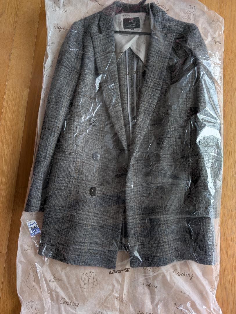 グレー チェック柄 ダブルブレストコート 23区　ロングマギー社製