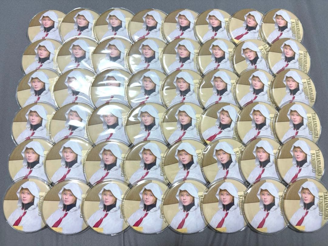 ミュージカル 刀剣乱舞 陸奥一蓮 缶バッジ 内番服 山姥切国広 セット