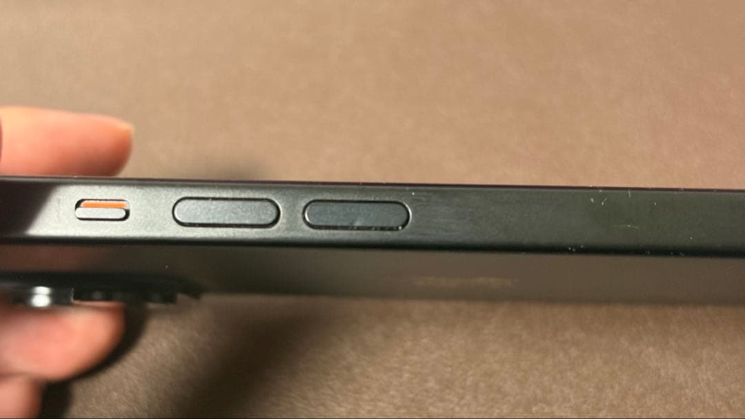 iPhone15 256GB ブラック【本日16:00まで】