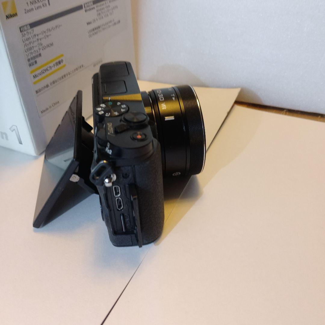 Nikon 1 V3　ミラーレスデジタル一眼レフ＋付属品