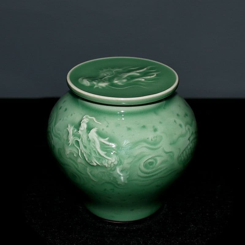 龍泉青磁  雲竜  貯蔵タンク  陶磁器 装飾品 現代工芸品 美術品 置物