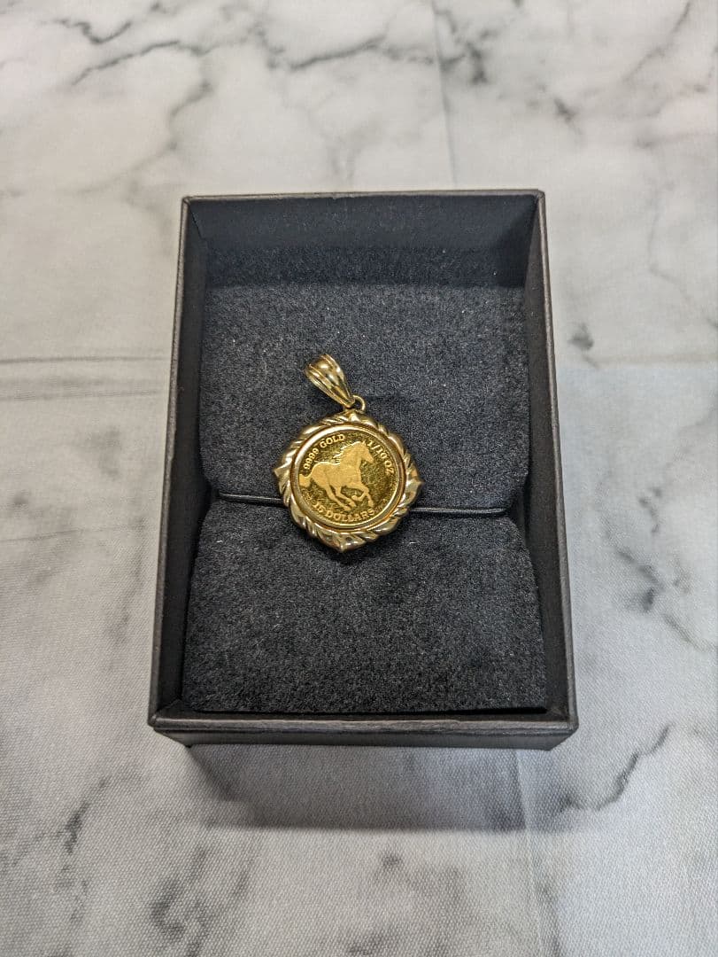 ツバル/ホース K24（純金　K24 1/10オンス、ペンダントのみ