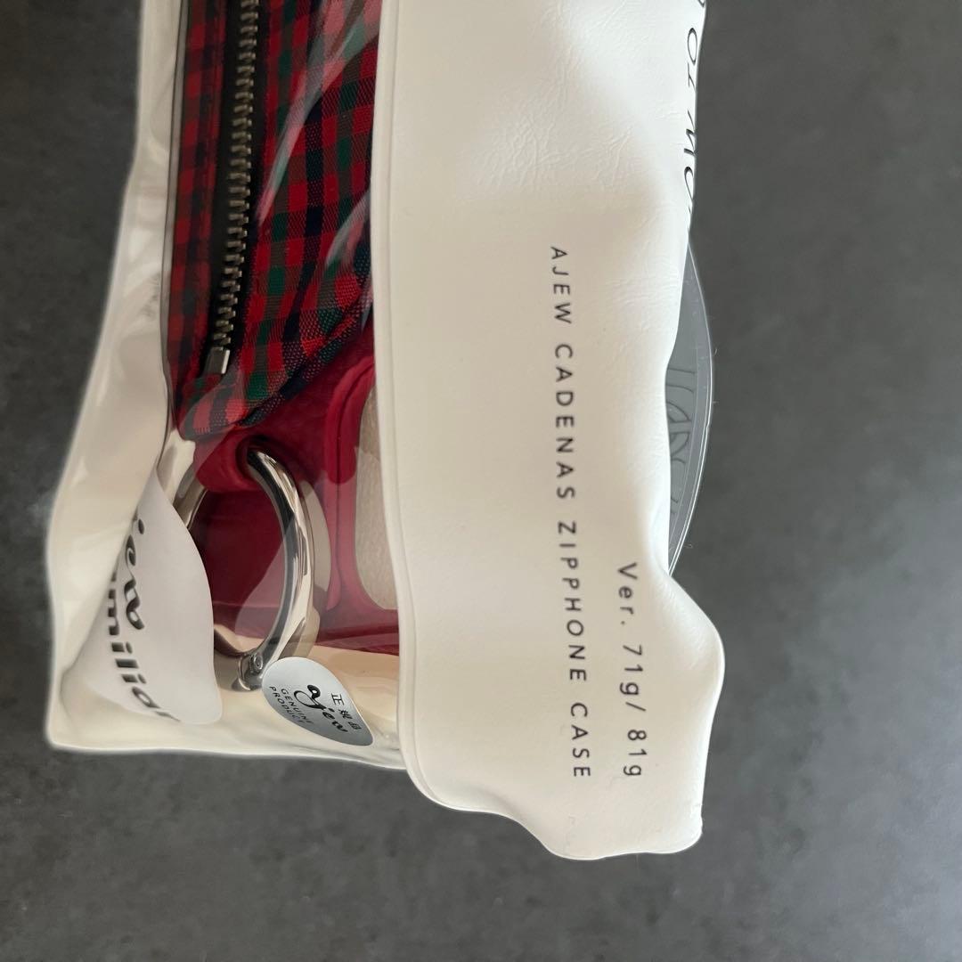 【新品未使用✨】ajew ×ファミリア マルチケース 赤