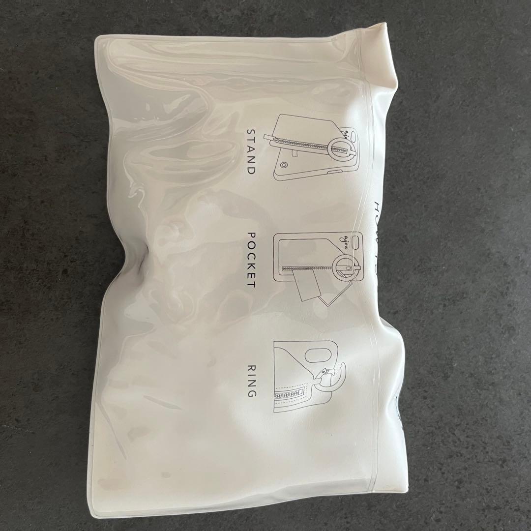 【新品未使用✨】ajew ×ファミリア マルチケース 赤