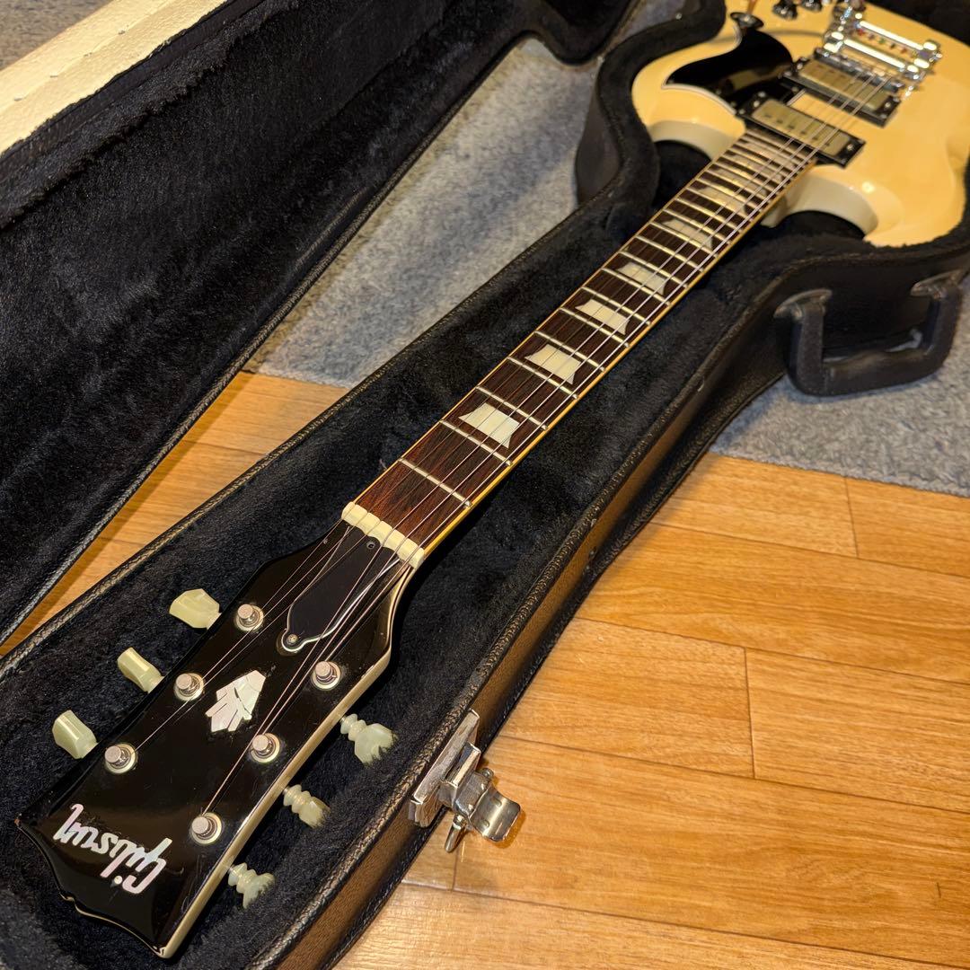 1980年代 SGタイプ エレキギター / ハードケース付き