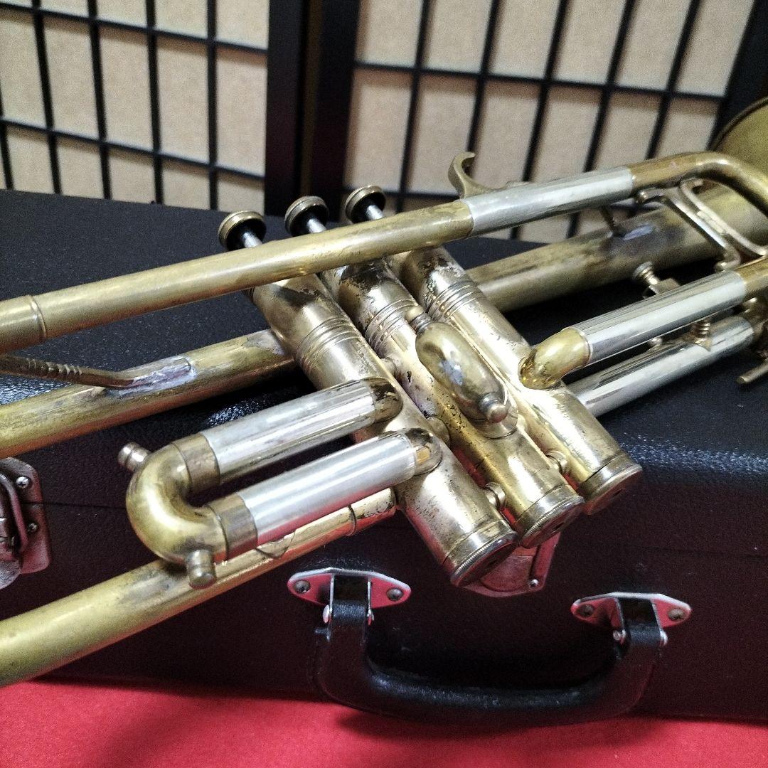 トランペット ヒュッテルLINE800 ローブラスベルシルバー 終値