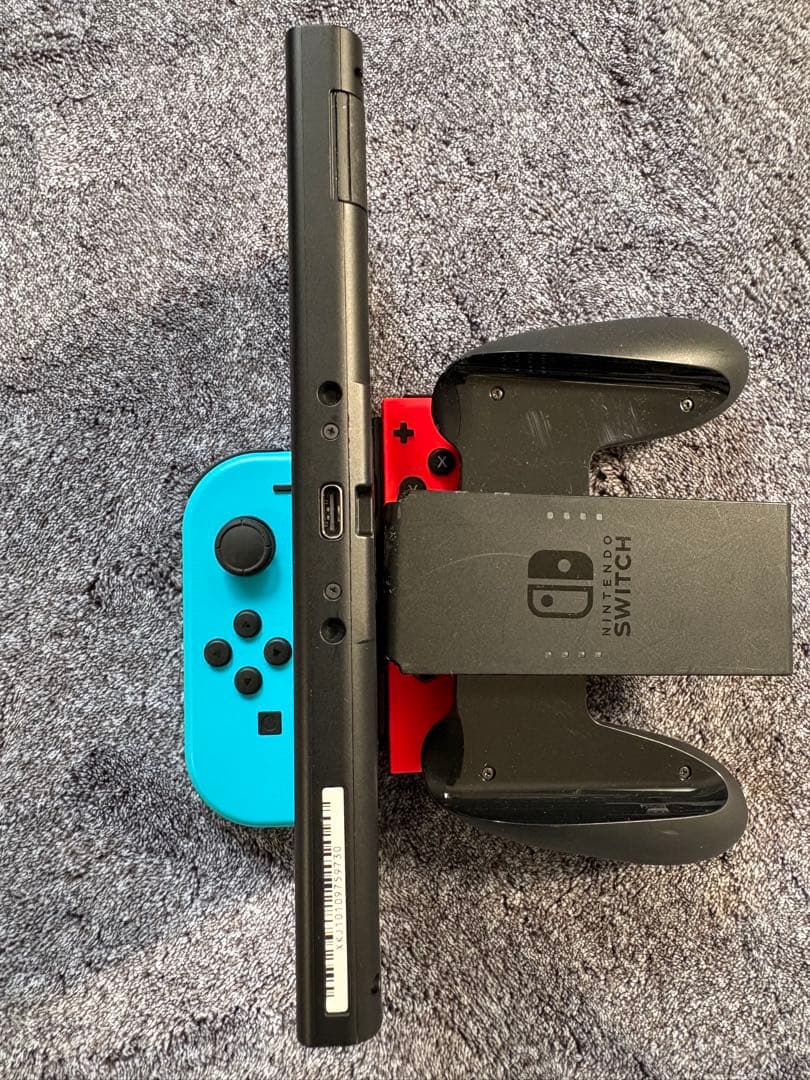 Nintendo Switch本体 青と赤 Joy-Con 欠品あり