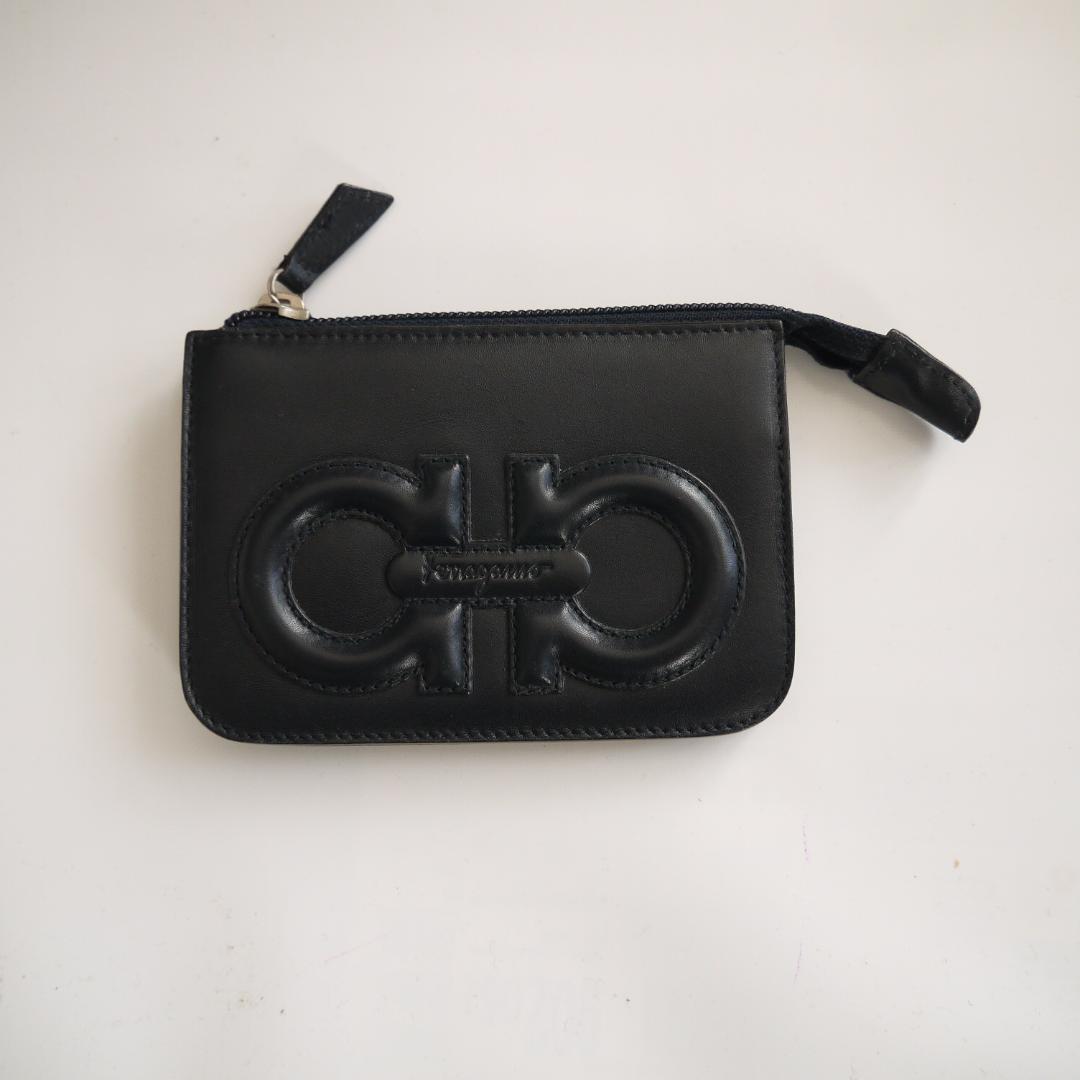 ✈大きめ ガンチーニ　フェラガモ　レザー　ケース　小銭入れ　キーリング　黒