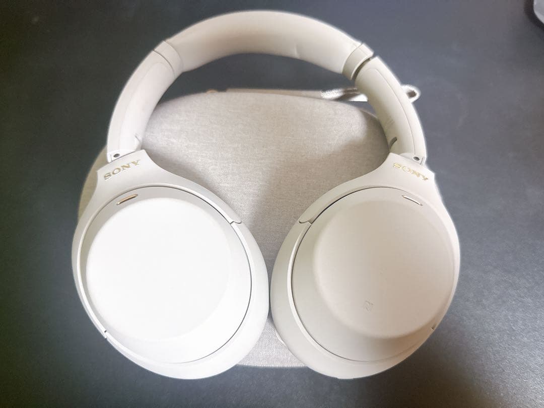 SONY WH-1000XM4 ワイヤレスノイズキャンセリングヘッドホン