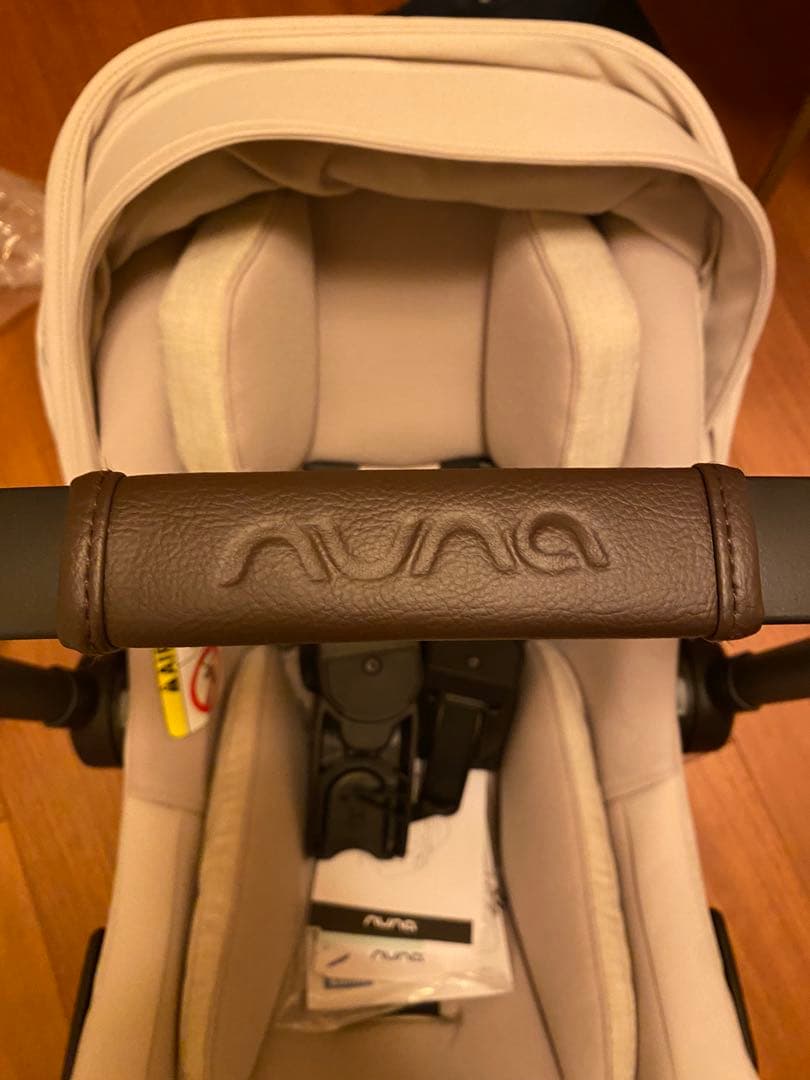 ◎ NUNA PIPA NEXT N ベビーシート ビスコッティ