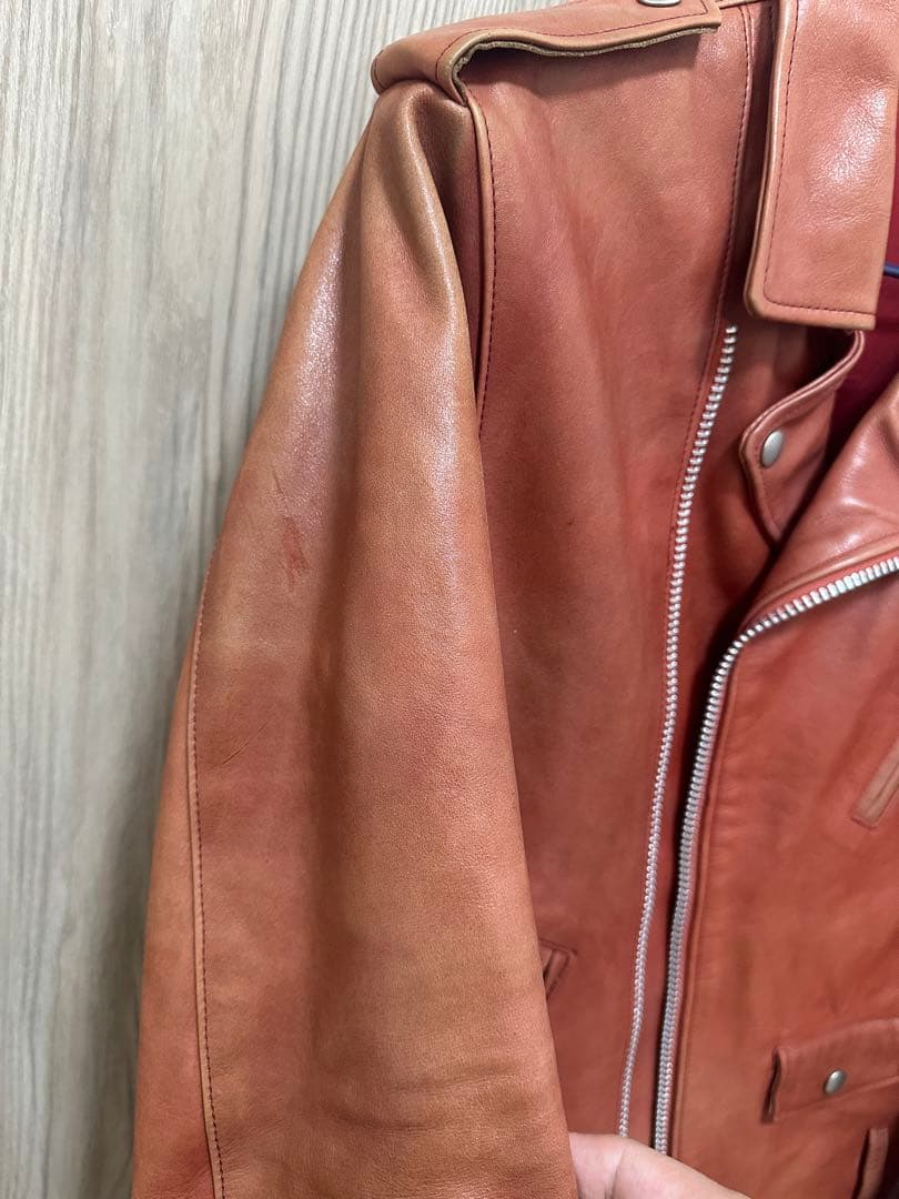 ライダースジャケット　レザー