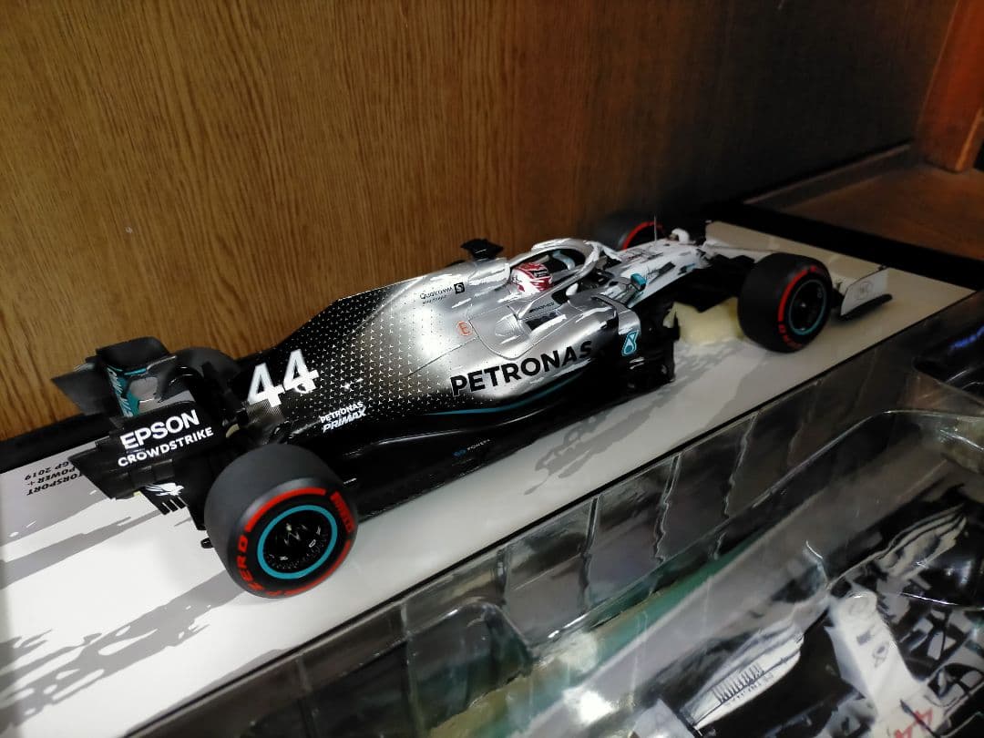 PMA 1/18 メルセデス F1 W10 ハミルトン 44 2019 ドイツ