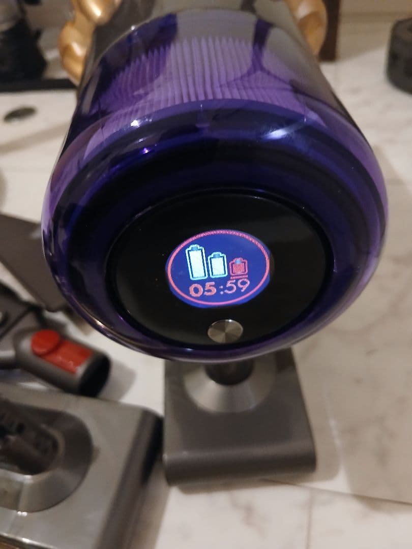 t*5様 Dyson sv14充電スタンド、予備バッテリー付 403