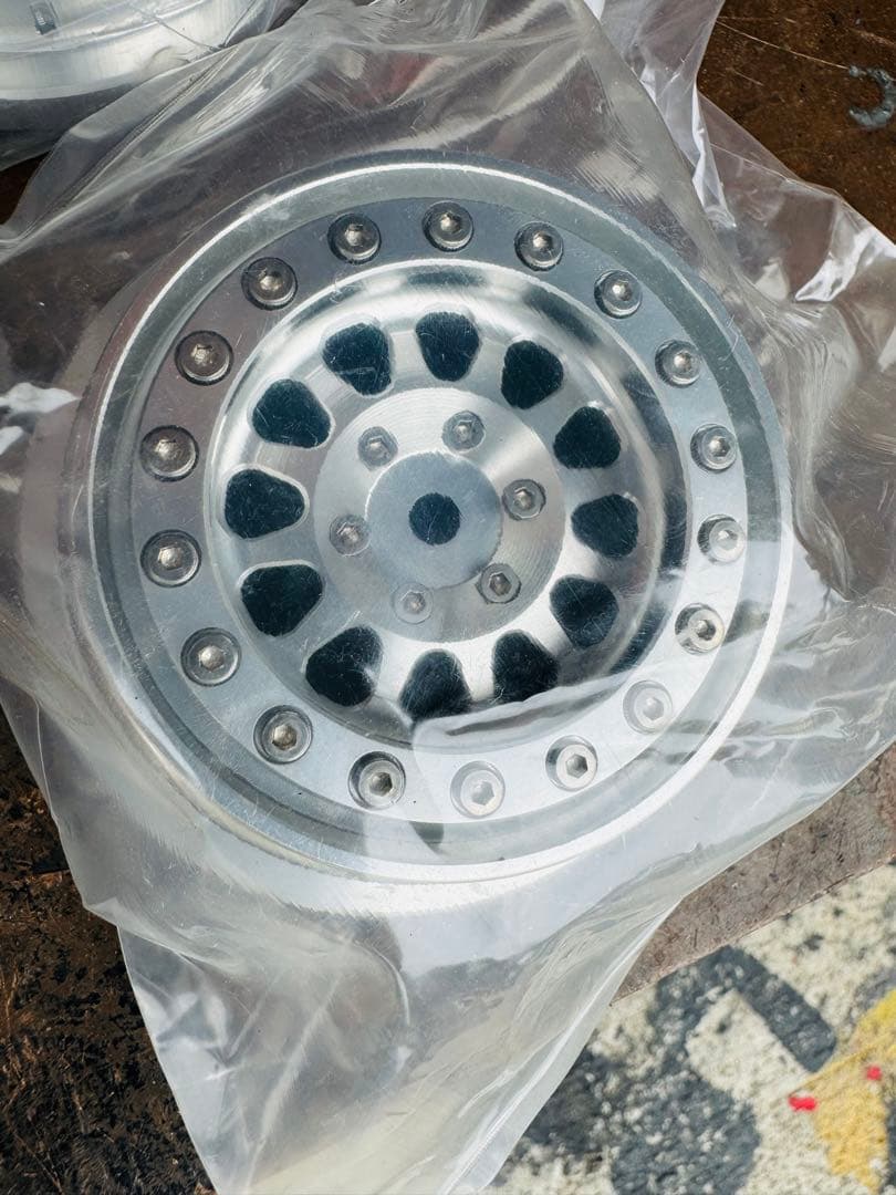 traxxas UDR アルミホイール　2本　未使用品　トラクサス　社外ホイール