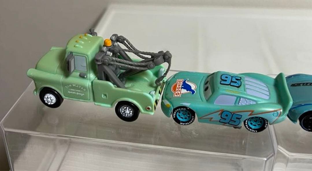 カーズ、マテル、ミニカー（マックイン、メーター）カラーチェンジ