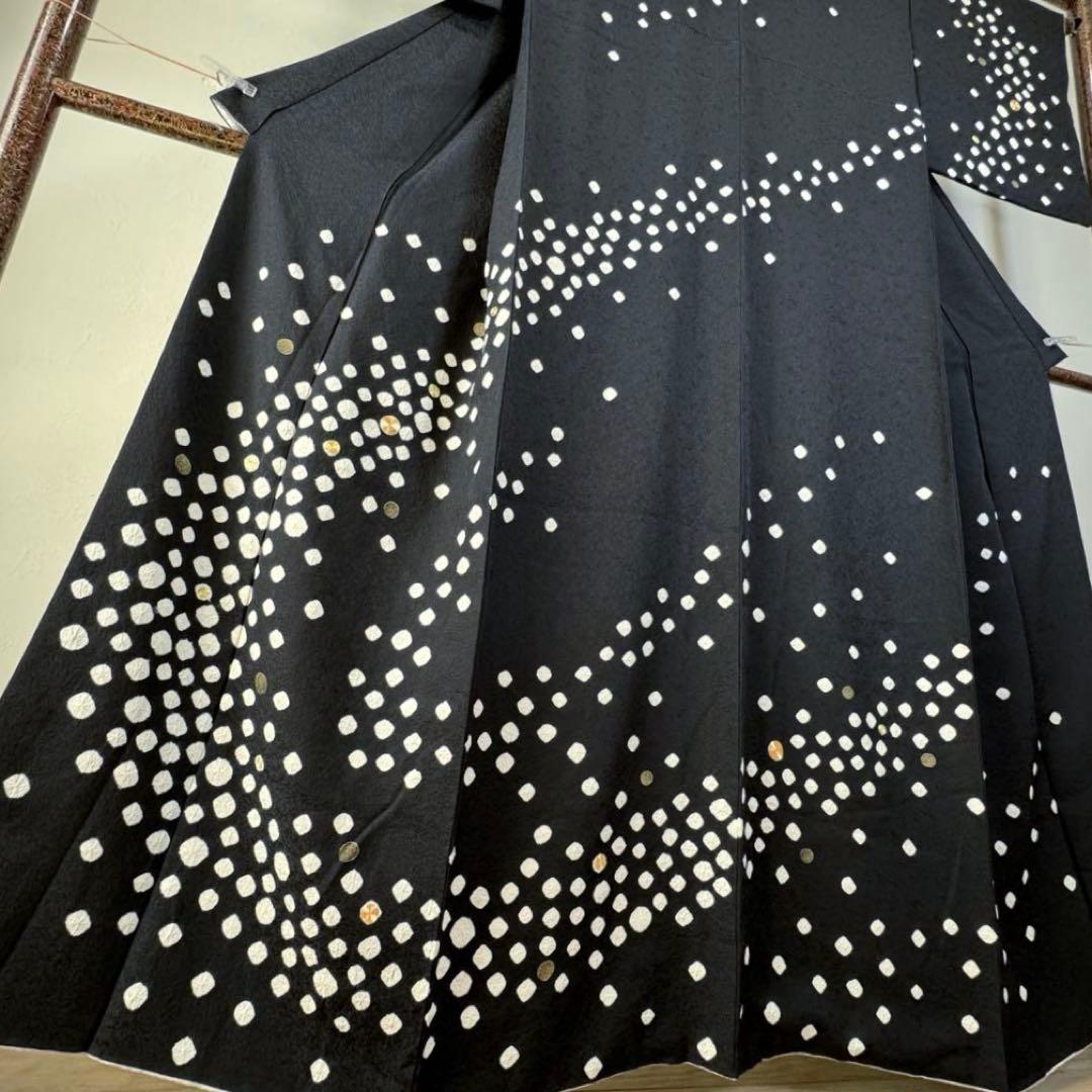 超美品　正絹　袷　訪問着　着物　164裄68 黒　絞り　小玉　金刺繍　トール