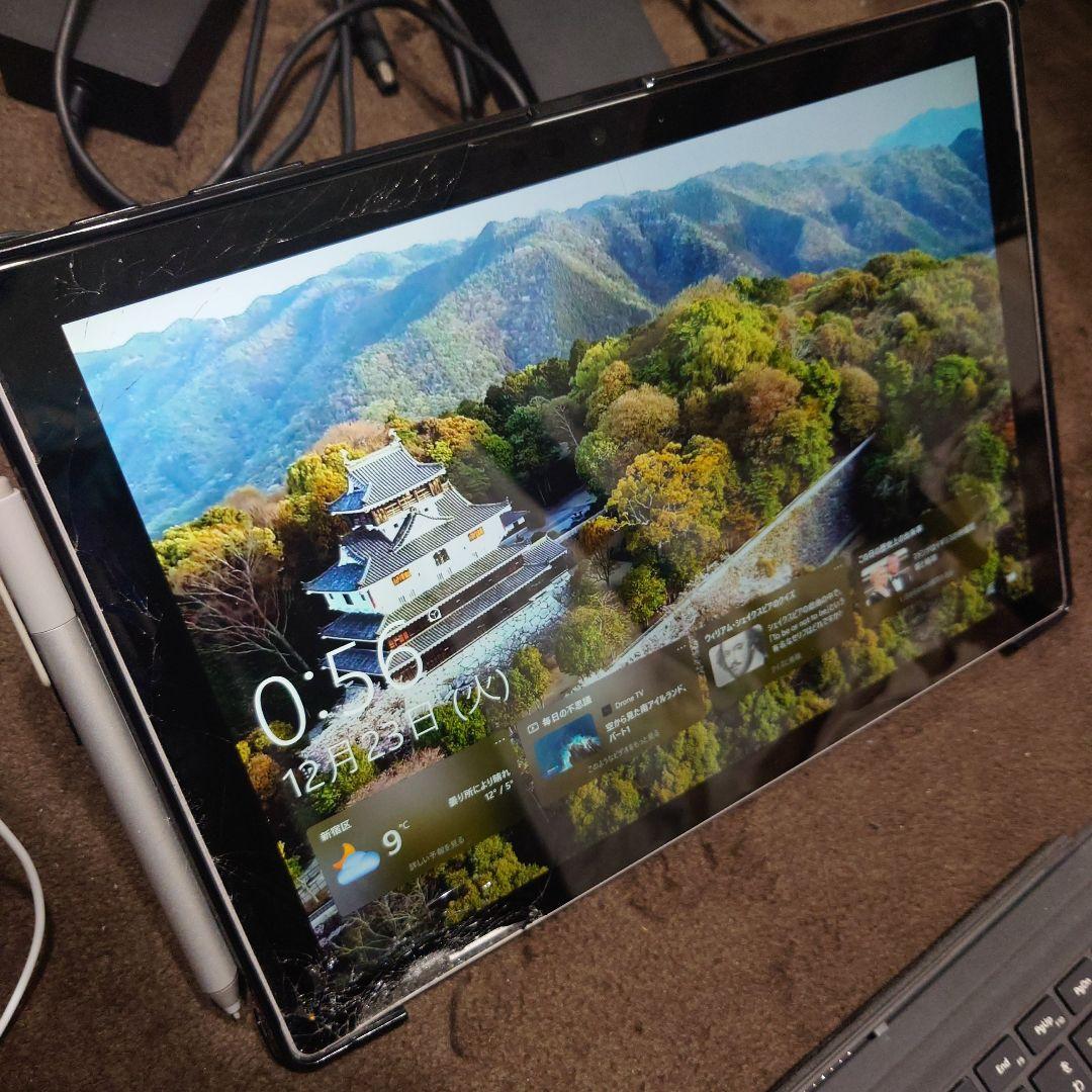 Surface Pro (第5世代) i7 8GBメモリ 256GB SSD