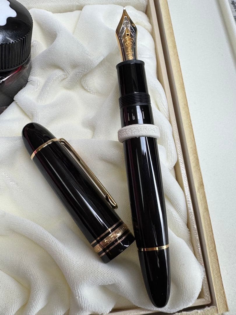 モンブラン万年筆2004年限定、国際連合児童基金149