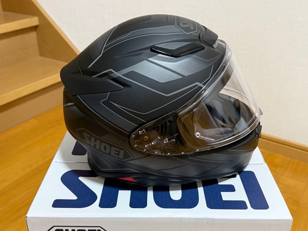 SHOEI Z-8 PROLOGUE フルフェイス　中古　おまけシールド付き
