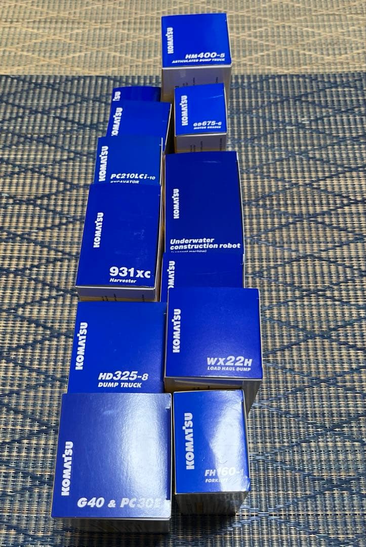 コマツオリジナルミニチュア　建機ミニチュア非売品12個セット