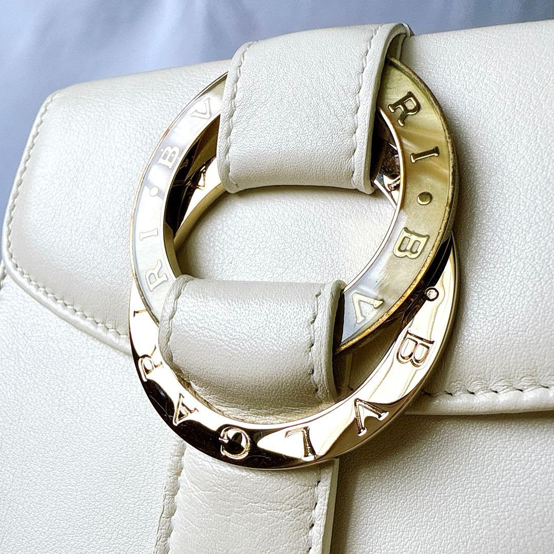 ブルガリ チャンドラ レザー 三つ折り 財布 ウォレット 小銭入れ 札入れ 白