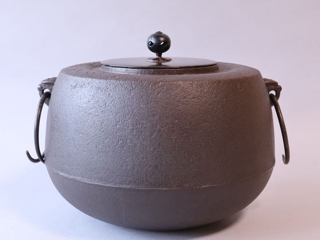 釜師 菊地政光 鷺紋肩衝釜 共箱