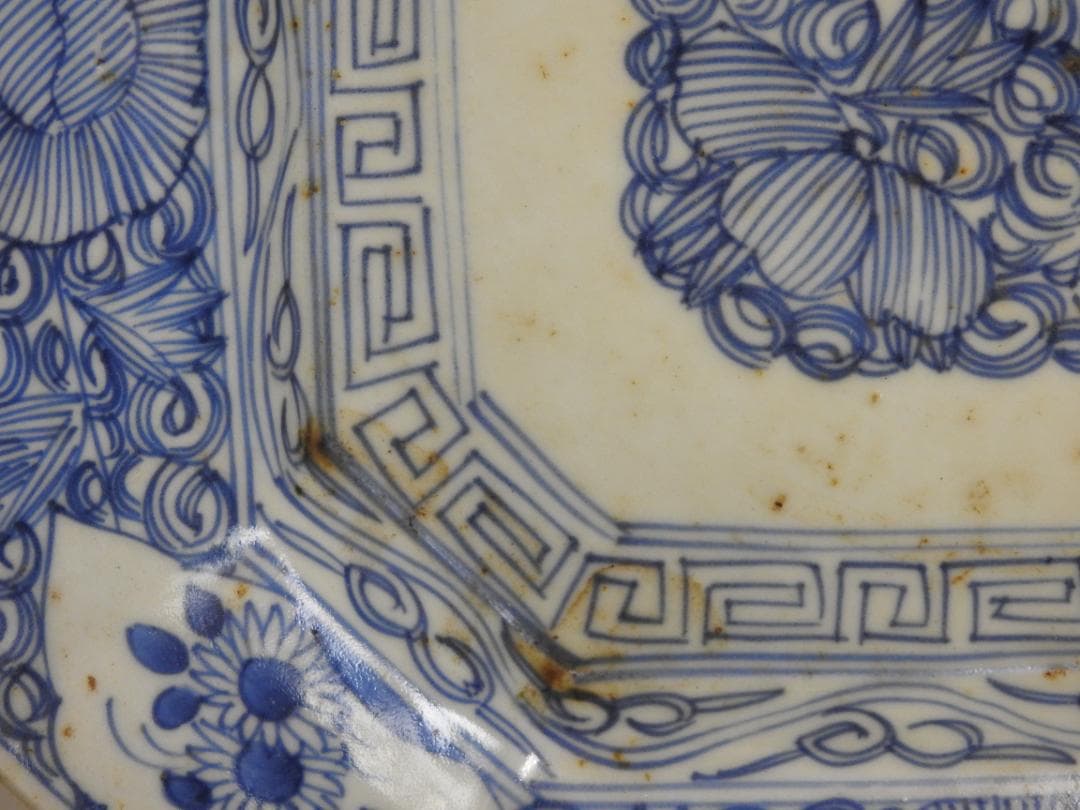 伊万里　染付　四方隅切辺　１７７