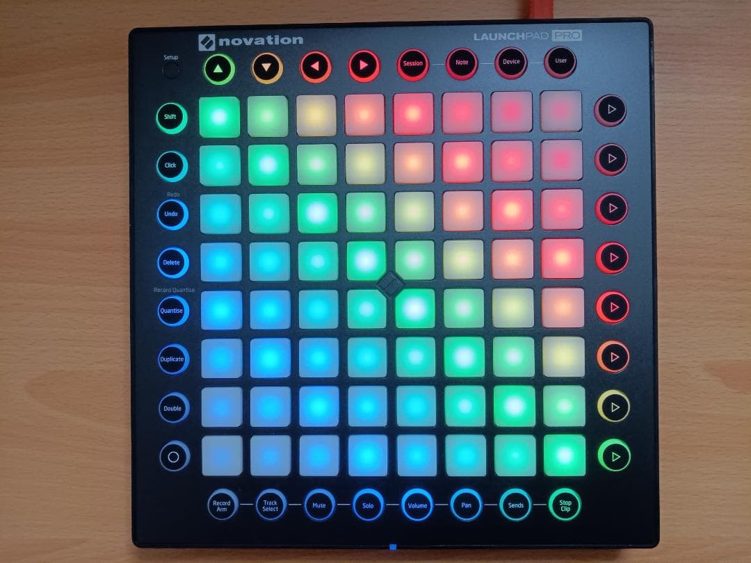 Novation Launchpad Pro　中古