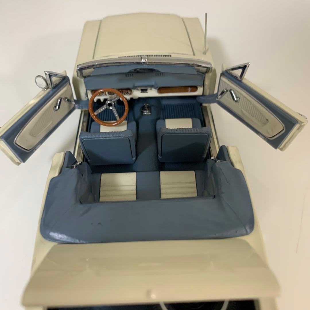ダンバリーミント製　Danbury mint 1966年型　ムスタング　1/24