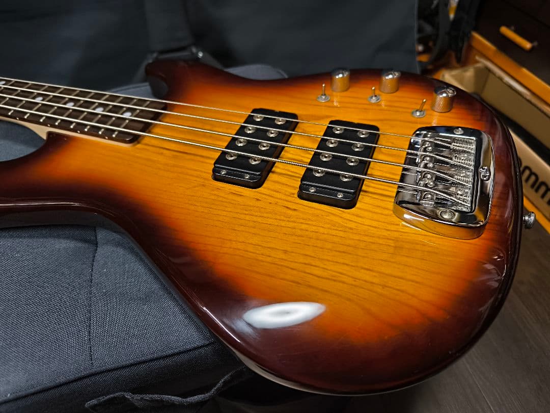 G&L L-2000 tribute エレキベース Bass