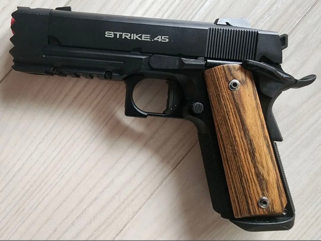 東京マルイ ストライクウォーリア 錦木千束 モデルガン