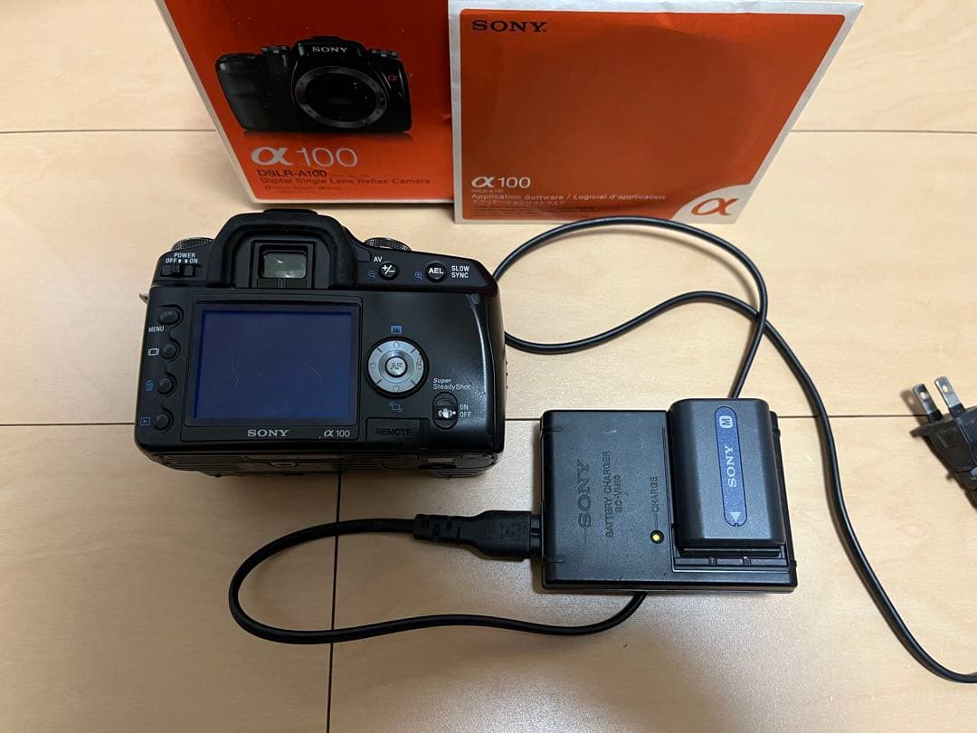 SONY α100 DSLR-A100 デジタル一眼レフカメラ
