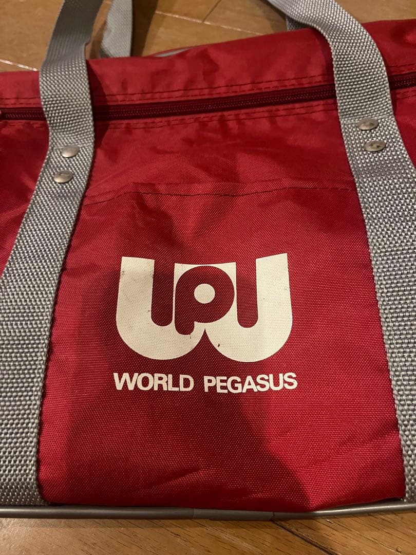 ワールドペガサス　WORLD PEGASUS　赤　旧