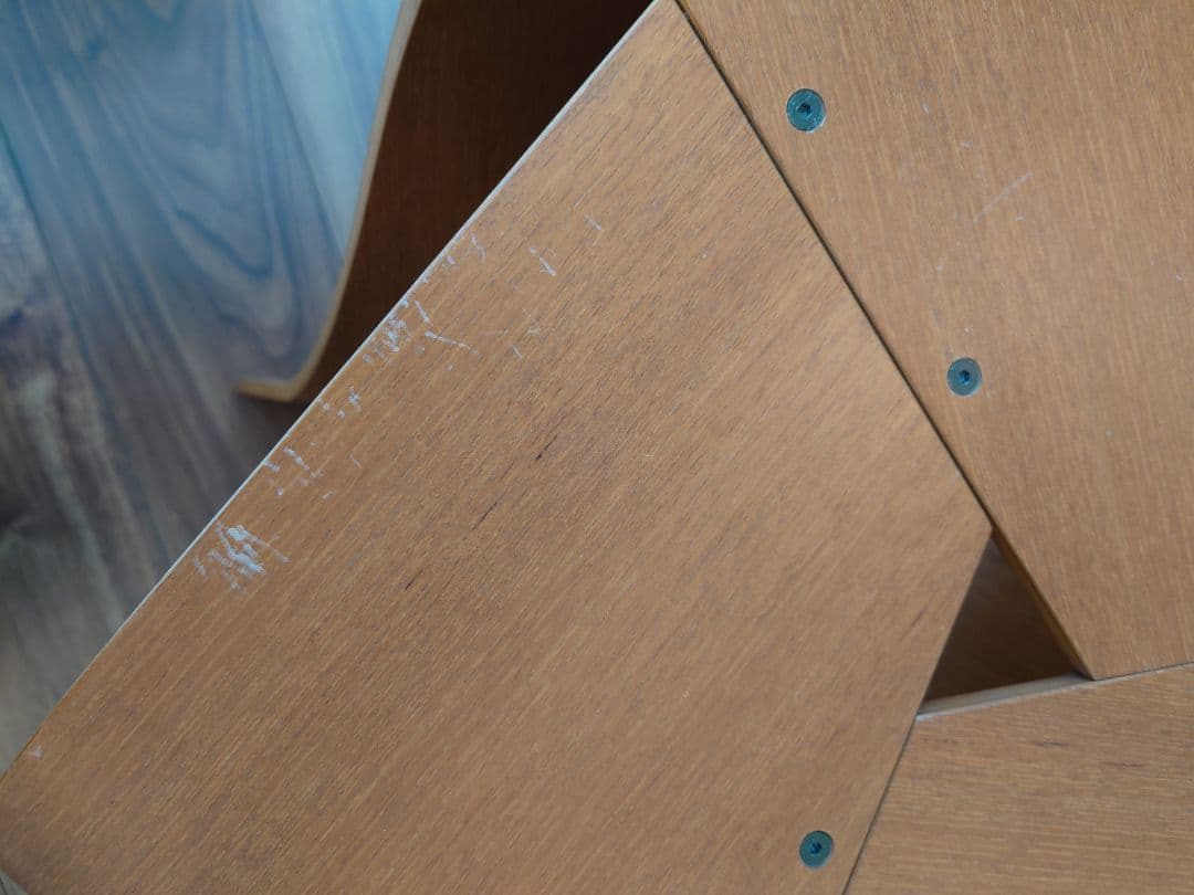 天童木工のマッシュルームスツール