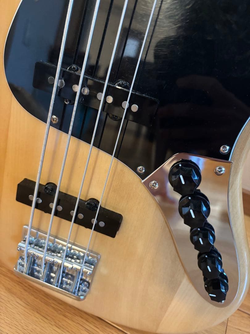 エレキベース Grass Roots G-AMAZE VN