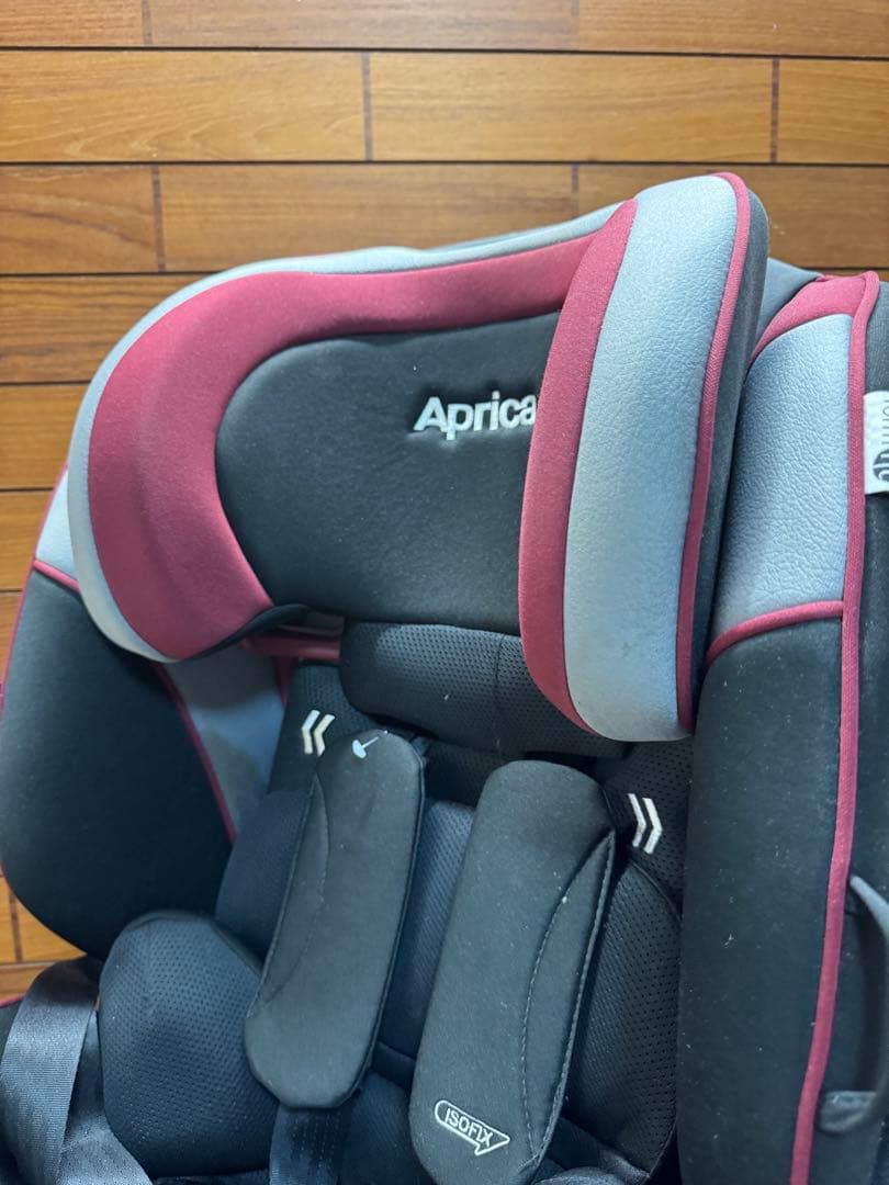 アップリカ フォームフィット チャイルドシート ISOFIX