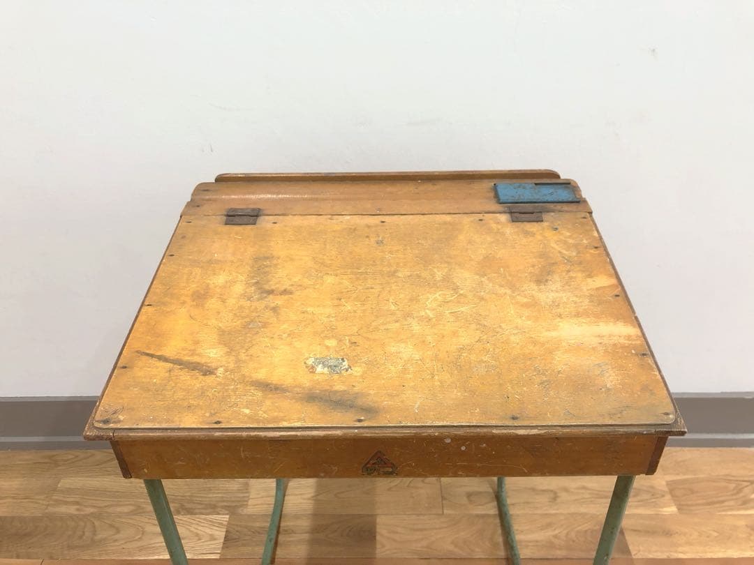 アンティーク　シャビーなスクールデスク　イギリス製