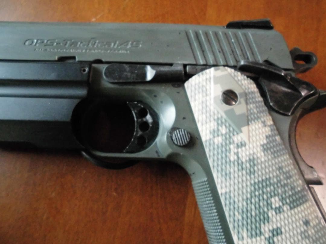 東京マルイ　コルト　OPSウォーリア　ガスブロプラスチック製