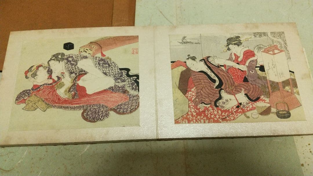 春画 浮世絵 小判 画帳貼り 24枚 枕絵 艶本 袖珍