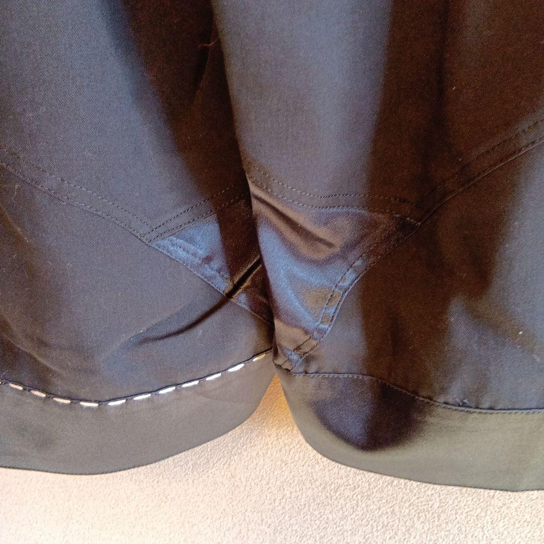 アルベロベロ黒パンツ 豚の刺繍付き 新品未使用タグ付き