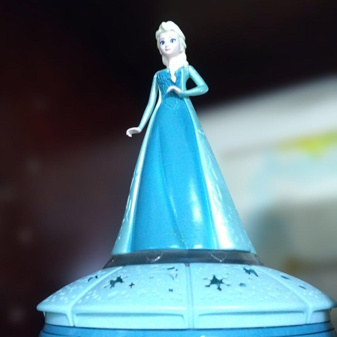 アナ雪 エルサフィギュア付きオルゴール