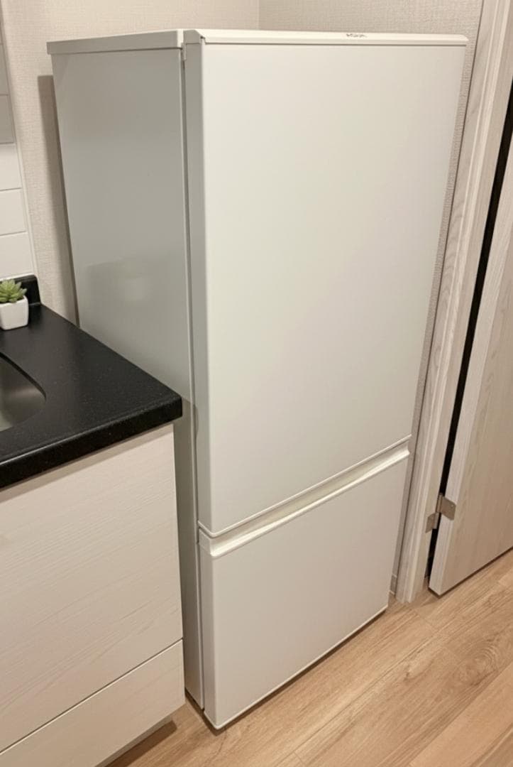 【AQUA】冷蔵庫 180L 右開き 一人暮らし シンプル ホワイト おしゃれ