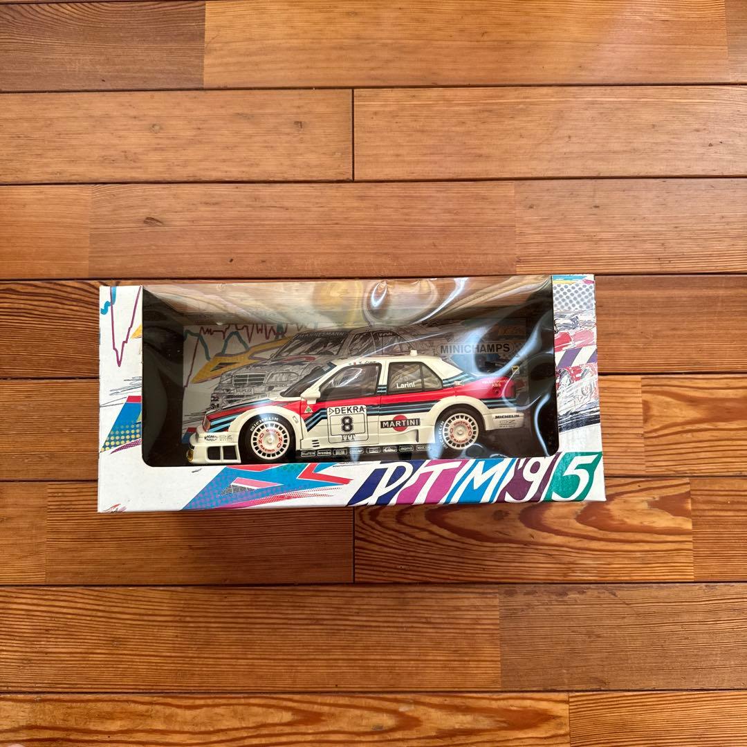 アルファロメオ　155 1/18 UT MODELS MINICHANPS