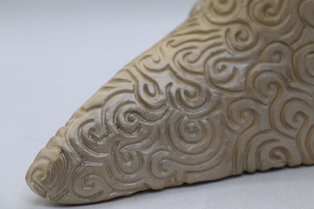 益子焼　オブジェ　坂田甚内作　箔押深甚紋テトラポット　250818