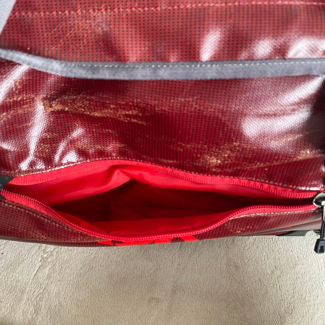 patagonia ブラックホール　ウィールド　ダッフル　40L キャリー　機内