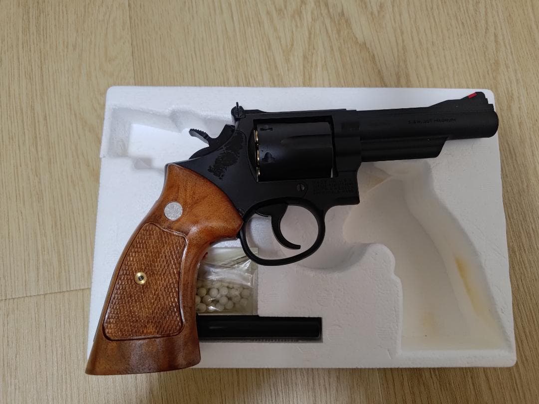 タナカ S&W M19 4インチ コンバット マグナム ヘビーウェイト