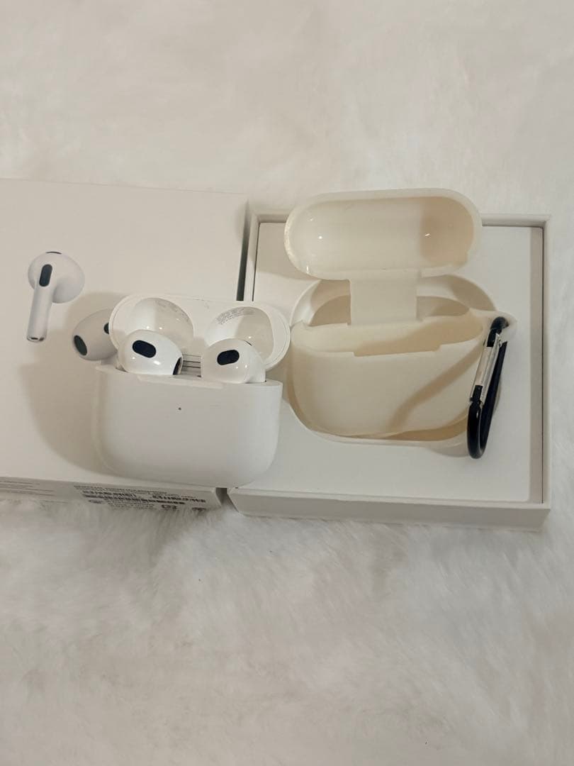 Apple AirPods (第3世代) MPNY3J/A