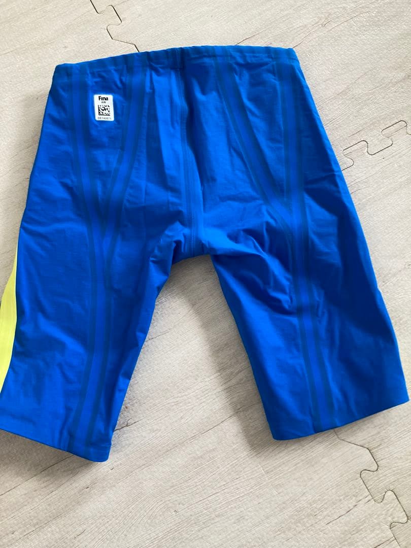 アリーナ　areana アクアフォース　M 高速水着